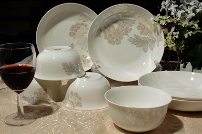 唐山高新技術產(chǎn)業(yè)園區(qū)春雷藝術陶瓷廠