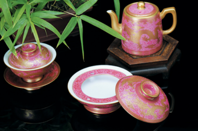 非遺精品薈萃、工藝名家云集 近百家景德鎮陶瓷名企再聚潘家園