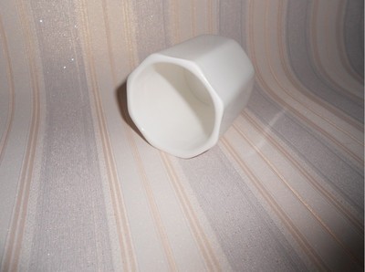 【廠家直銷、八角杯、純白潮州陶瓷、陶瓷杯子、酒店陶瓷擺臺(tái)、餐具】?jī)r(jià)格,廠家,圖片,杯子,潮州市楓溪區(qū)標(biāo)敬陶瓷制作廠-