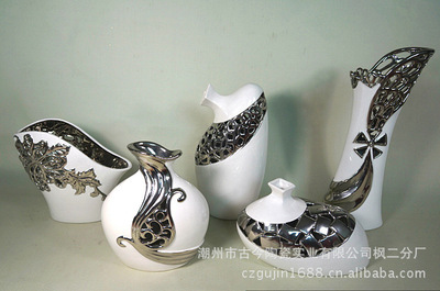 【銀色電鍍鏤空花插 歐式陶瓷花瓶】?jī)r(jià)格,廠(chǎng)家,圖片,陶瓷工藝品,潮州市古今陶瓷實(shí)業(yè)楓二分廠(chǎng)-
